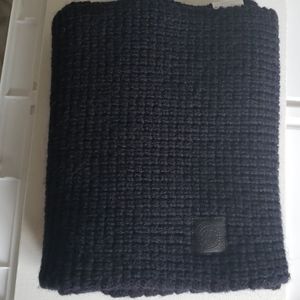 NWT Canada Goose x Mackie infinity scarf